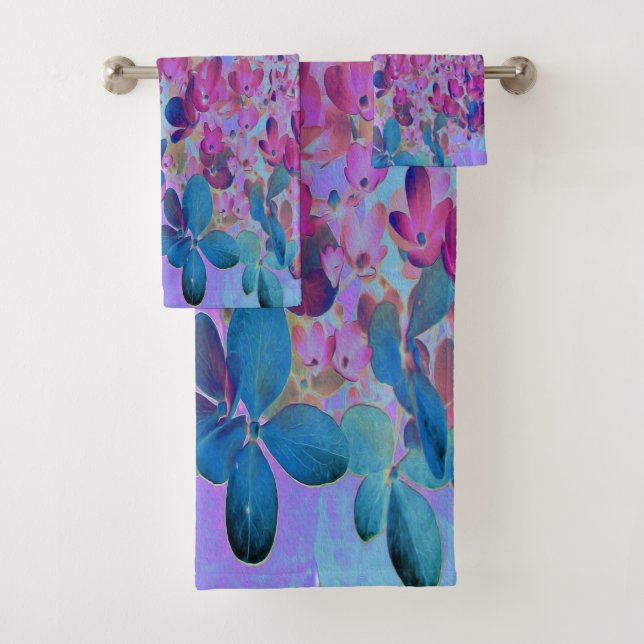 Elegant Dark Blue and Magenta Limelight Hydrangea Bath Towel Set (Insitu)