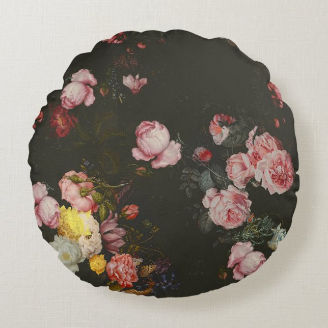 Elegant Dark Rich Floral Pink Roses Round Cushion (Front)