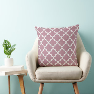 Elegant Dusty Rose White Quatrefoil Trellis Cushion