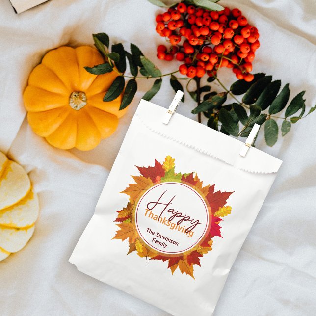 Elegant Fall Maple Leaves Wreath Thanksgiving Favour Bags (Creator Uploaded)