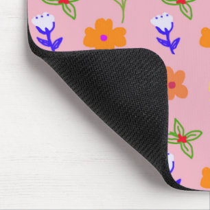 Elegant Floral Mouse Pad – Hand-Drawn Flower Patte