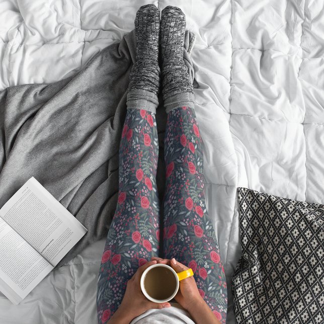 Elegant Floral Pattern Christmas Holiday  Leggings (Elegant Floral Pattern Christmas Holiday Leggings)