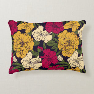 Elegant floral pattern decorative cushion