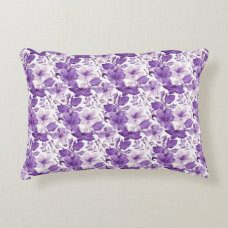 Elegant floral pattern in purple tones decorative cushion