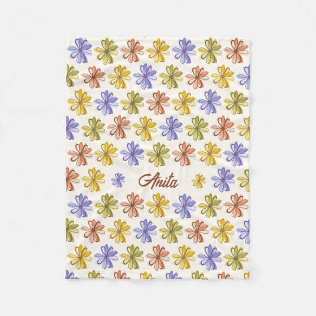 Elegant Flower Pattern Fleece Blanket (Front)