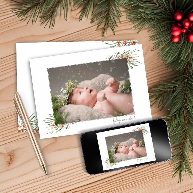 Elegant Foliage Berries Feliz Navidad Christmas Holiday Card (Elegant Foliage Berries Feliz Navidad Christmas Holiday Card)
