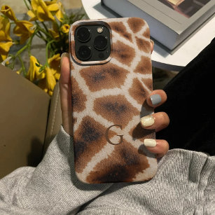  Elegant Giraffe Fur Pattern with Custom Monogram  iPhone 15 Pro Max Case