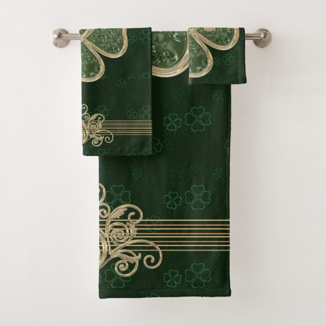 Elegant Gold and Green Clover Brooch Bath Towel Set (Insitu)