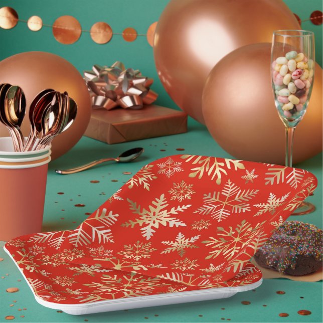 Elegant Golden Snowflakes Lava Red Christmas Paper Plate (Multi)