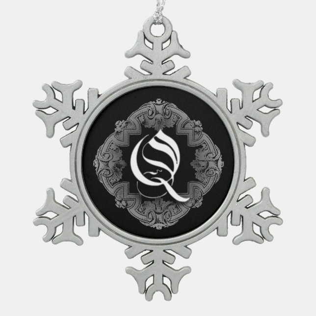 Elegant Goth Initial Q Snowflake Ornament (Front)