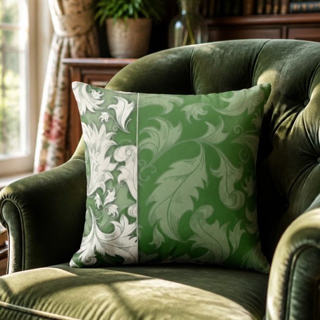 Elegant Green Cushion (Creator Uploaded)