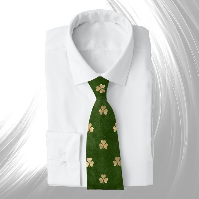 Elegant Green Gold Shamrock Tie (Creator Uploaded)
