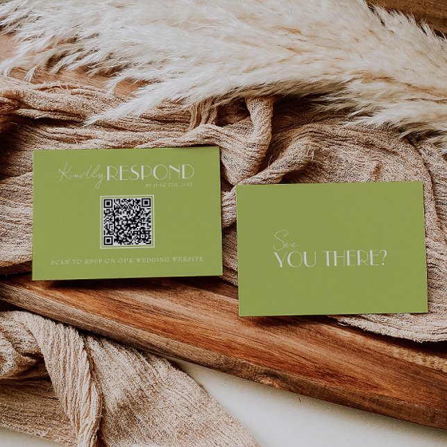 Elegant Green Minimalist QR Code Wedding RSVP Card (Creator Uploaded)