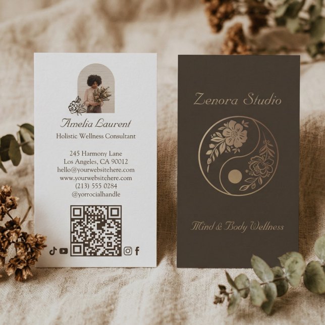 Elegant Holistic Yin Yang Spiritual Wellness Photo Business Card (Elegant Holistic Yin Yang Spiritual Wellness Photo Business Card)