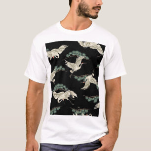 Elegant Japanese crane: artistic depiction. T-Shirt