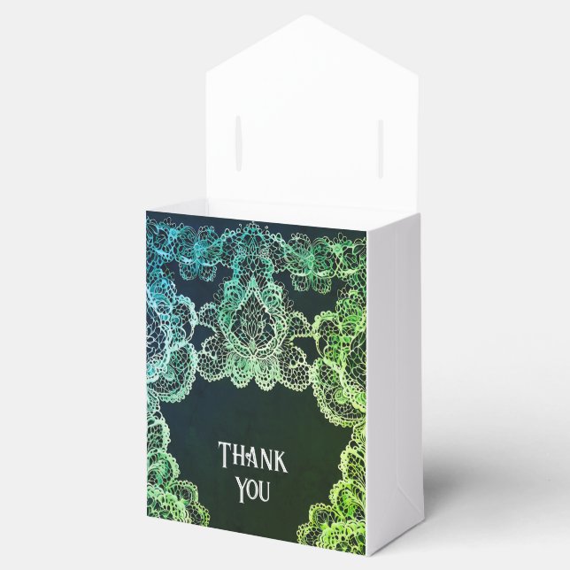 Elegant Lace Wedding Invitation Favour Box (Opened)