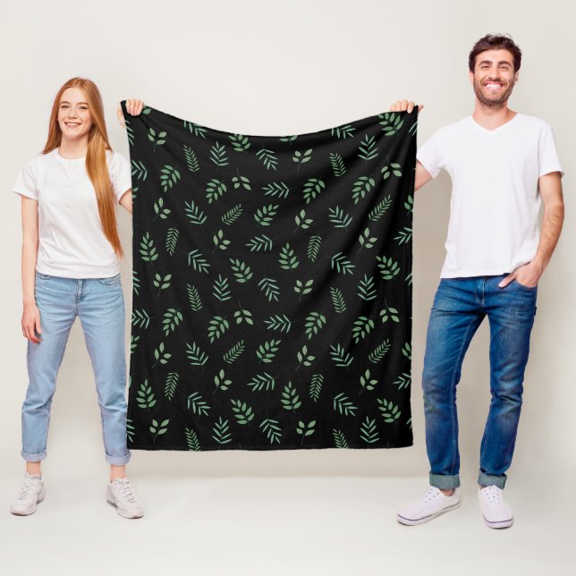 Elegant Leaf Print Fleece – Cosy & Stylish Blanket (In Situ)