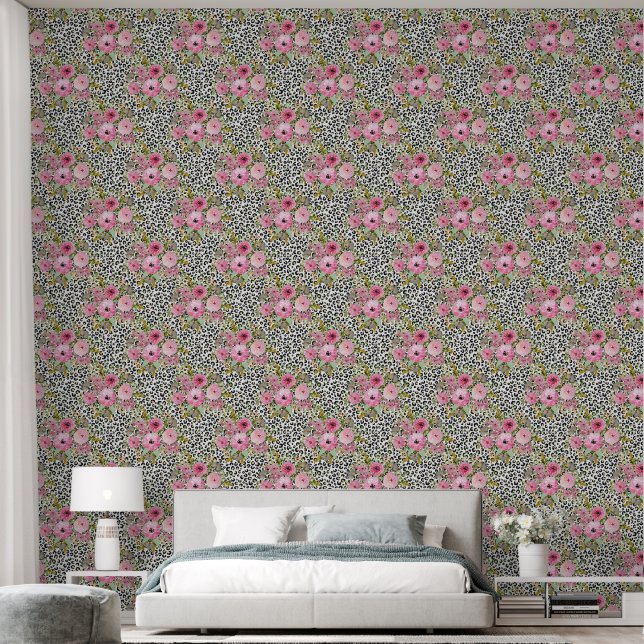 Elegant Leopard Print and Floral Design Wallpaper (Bedroom)