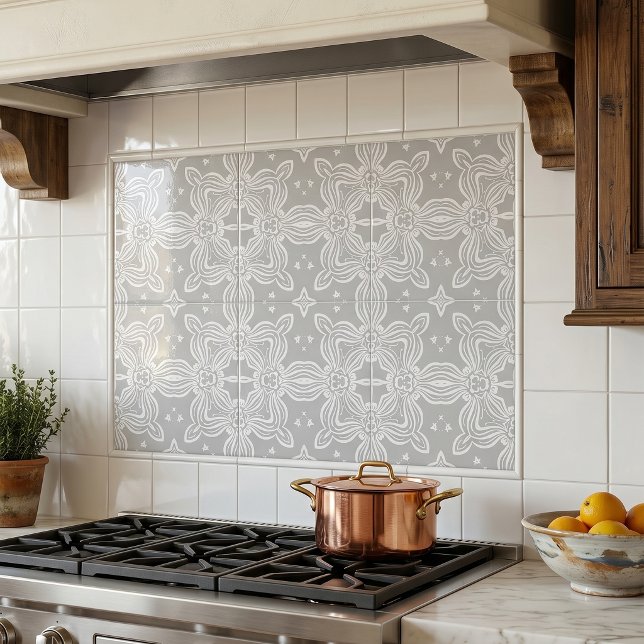 Elegant Light Gray and White Ornate Damask Pattern Tile (Creator Uploaded)