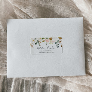 Elegant Magnolia   White RSVP Address Labels