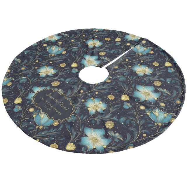 Elegant Midnight Blue & Gold Floral Personalised Fleece Tree Skirt (Angled)