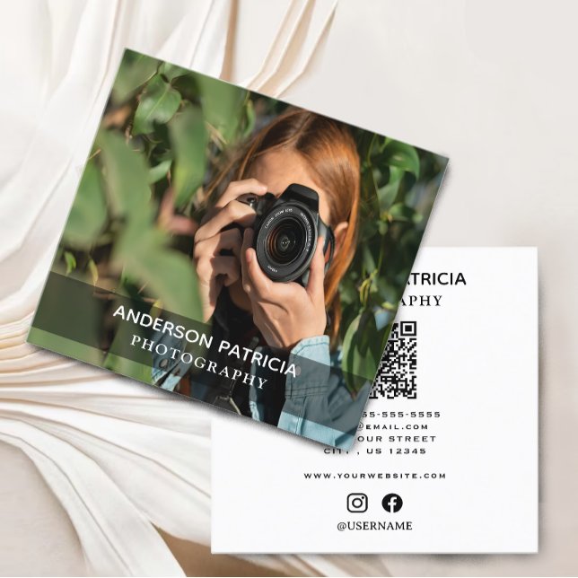 Elegant Minimal QR Code Full Photo Business Card (QR Code Full Photo Business Card
)