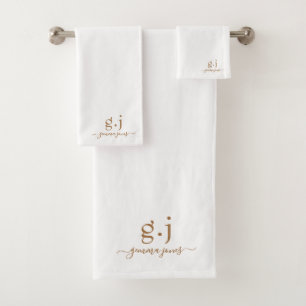 Elegant Minimalist Gold Monogram Bath Towel Set