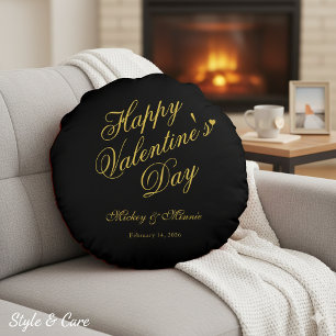 Elegant Minimalist Valentine’s Day Love Round Cushion