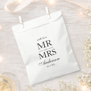 Elegant Modern Black & White Wedding Favour Bags