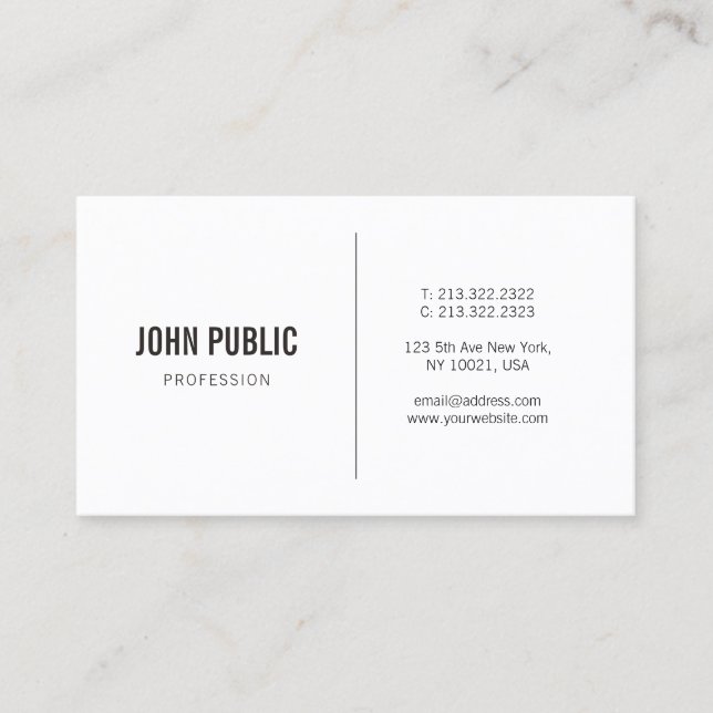 Elegant Modern Minimalist Professional Design Business Card (Front)