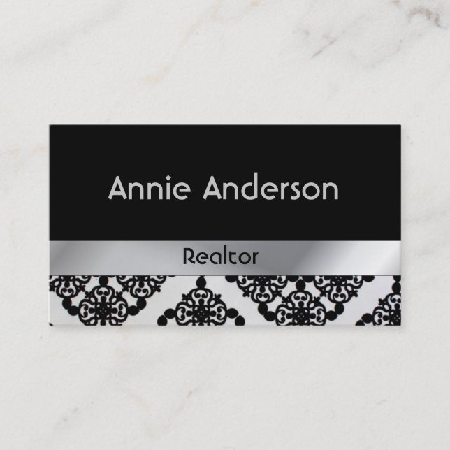 Elegant Modern Minimalist Simple Professional Business Card (Front)