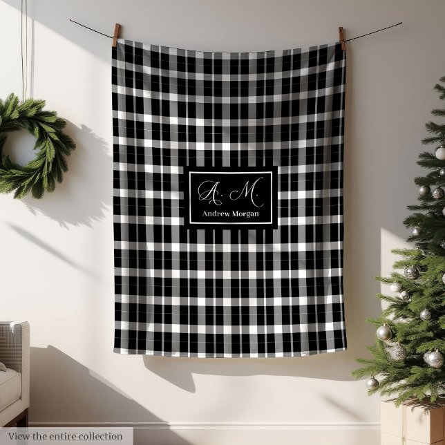 Elegant Modern Plaid Throw with Custom Monogram Fleece Blanket (Elegant Modern Plaid Throw with Custom Monogram Fleece Blanket)
