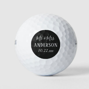 Elegant Modern Typography Mr and Mrs Wedding Favou Golf Balls