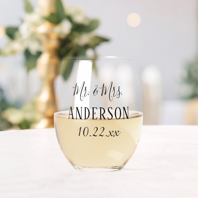 Elegant Modern Typography Mr and Mrs Wedding Stemless Wine Glass (Insitu (Wedding))