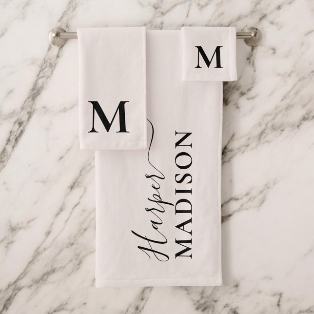 Elegant Monogram Blush Pink Bath Towel Set (Creator Uploaded)