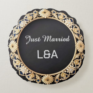 Elegant Ornamental Details Luxury Sophisticated  Round Cushion