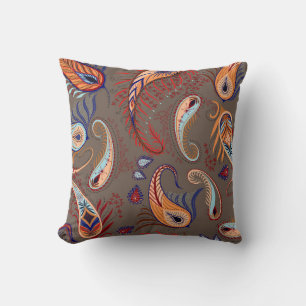 Elegant Paisley Print: Vintage Pattern Cushion