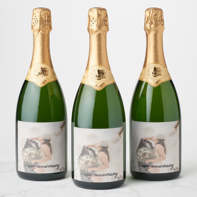 Elegant Personalised Wedding Anniversary Photo   Sparkling Wine Label (Bottles)