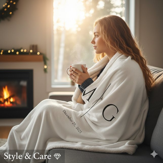 Elegant Personalized Monogram Date Sherpa Blanket (Elegant Personalized Monogram Date Sherpa Blanket Gift)