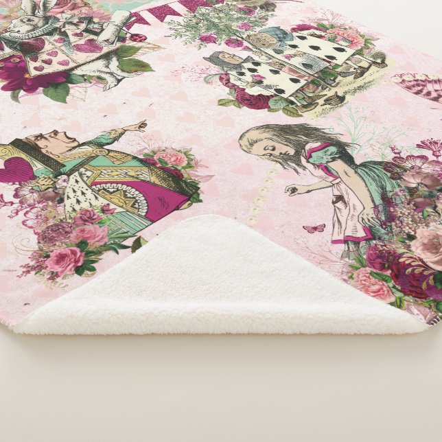 Elegant pink Alice in Wonderland Sherpa Blanket (3/4)