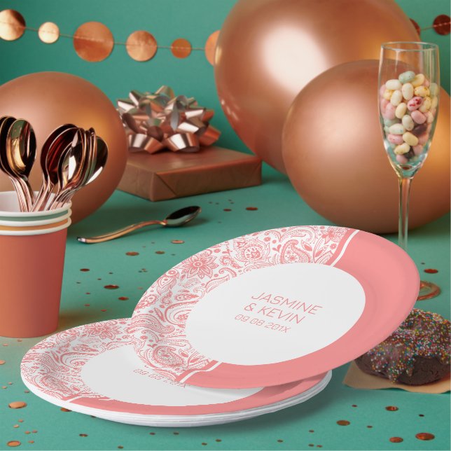 Elegant Pink Paisley On White & Pink Split Screen Paper Plate (Multi)
