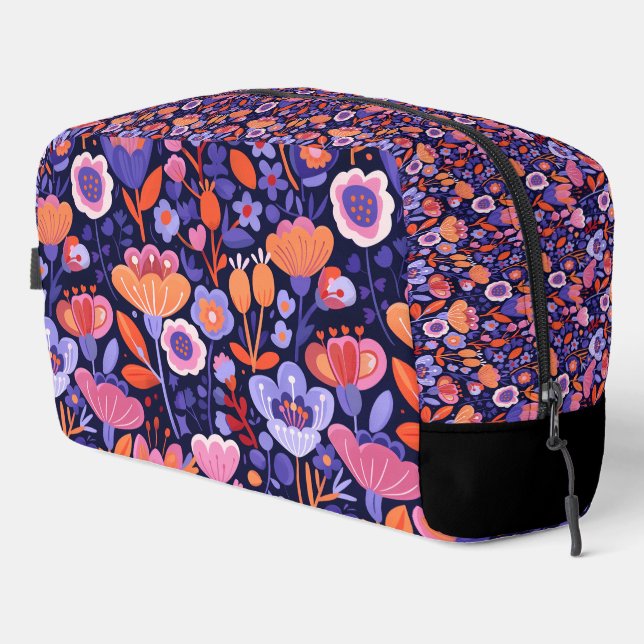 Elegant pink purple folk floral pattern  dopp kit (Right Corner)