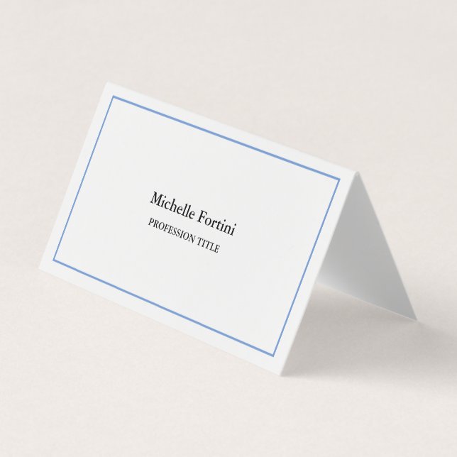 Elegant Plain Minimalist Business Card (Front)