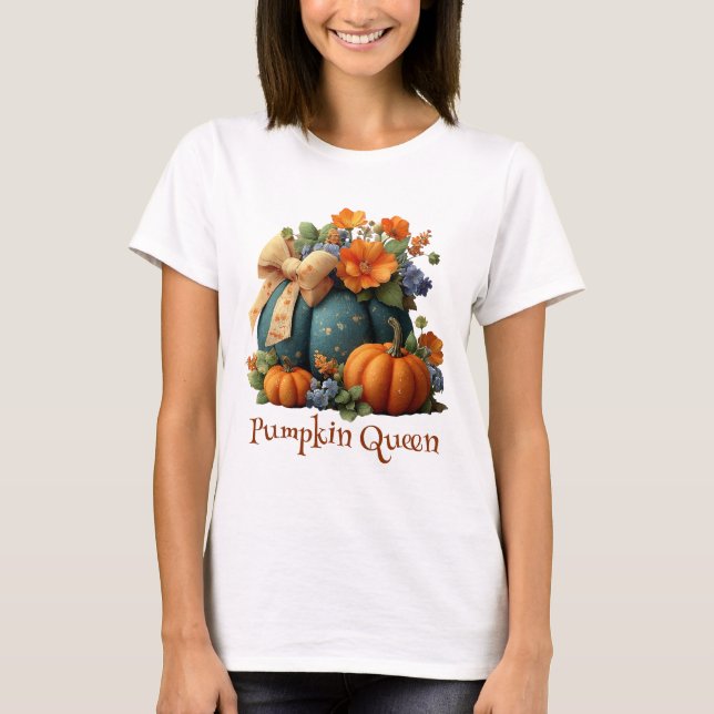 Elegant Pumpkin Queen Floral Halloween Art T-Shirt (Front)