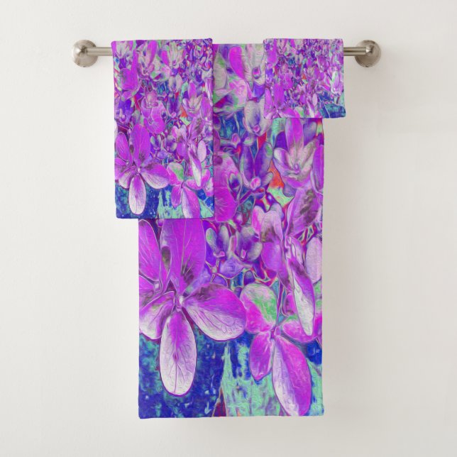 Elegant Purple and Blue Limelight Hydrangea Bath Towel Set (Insitu)