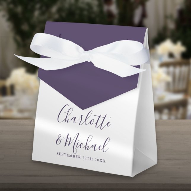 Elegant Purple Signature Script Wedding Favour Box (Elegant Purple Signature Script Wedding Favor Box)