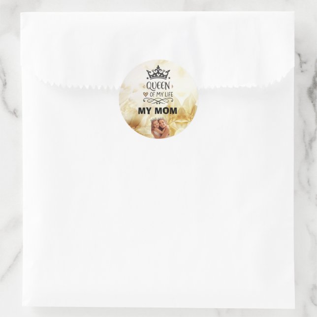 Elegant Queen of my Life-my mom  Classic Round Sticker (Bag)