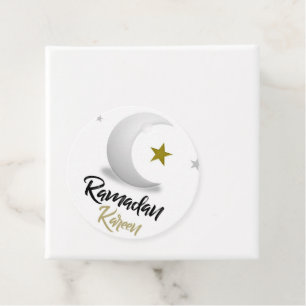 Elegant Ramadan Kareem Crescent Design Islamic Art Favour Tags
