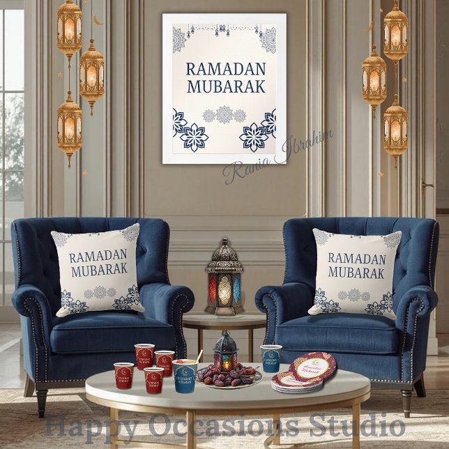 Elegant Ramadan Mubarak Throw Pillow (Creator Uploaded)