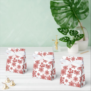 Elegant Red Snowflake Pattern on White Christmas Favour Box